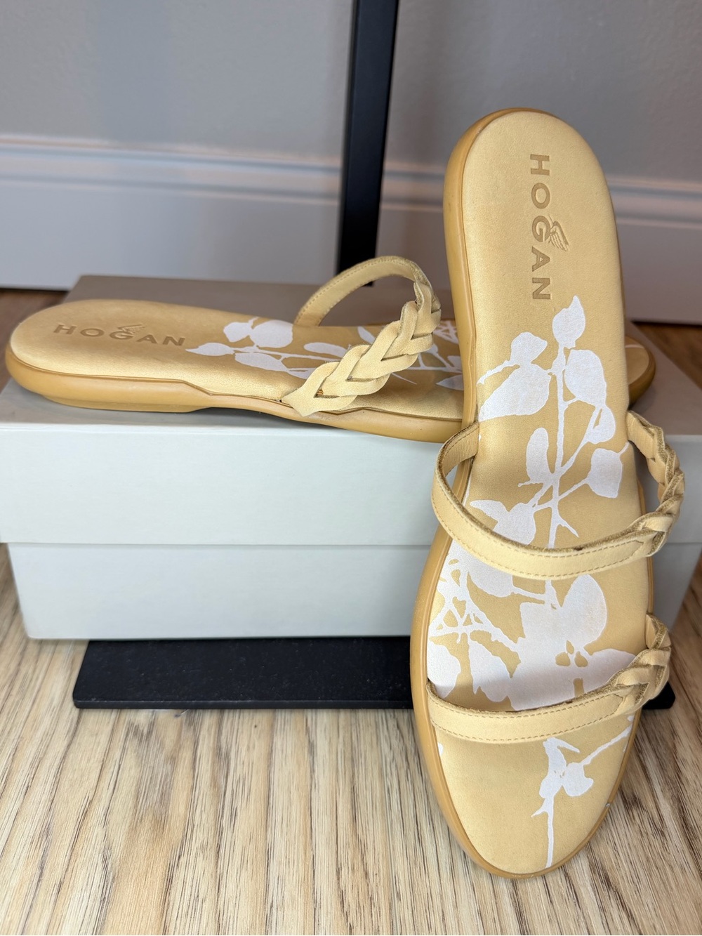 🆕Hogan Ibiza Double Platt Sandals in Apricot